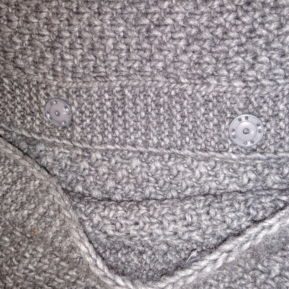 Elsamanda for Anthropologie Gray Oversized Chunky Knit Shrug Medium - Picture 8 of 9